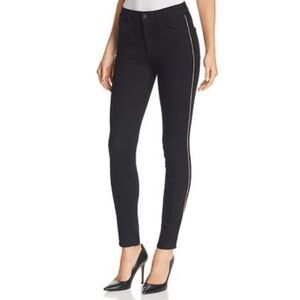 Sold MOTHER High Waisted Looker Not Guilty One Liner Skinny Jeans Black Size 26
